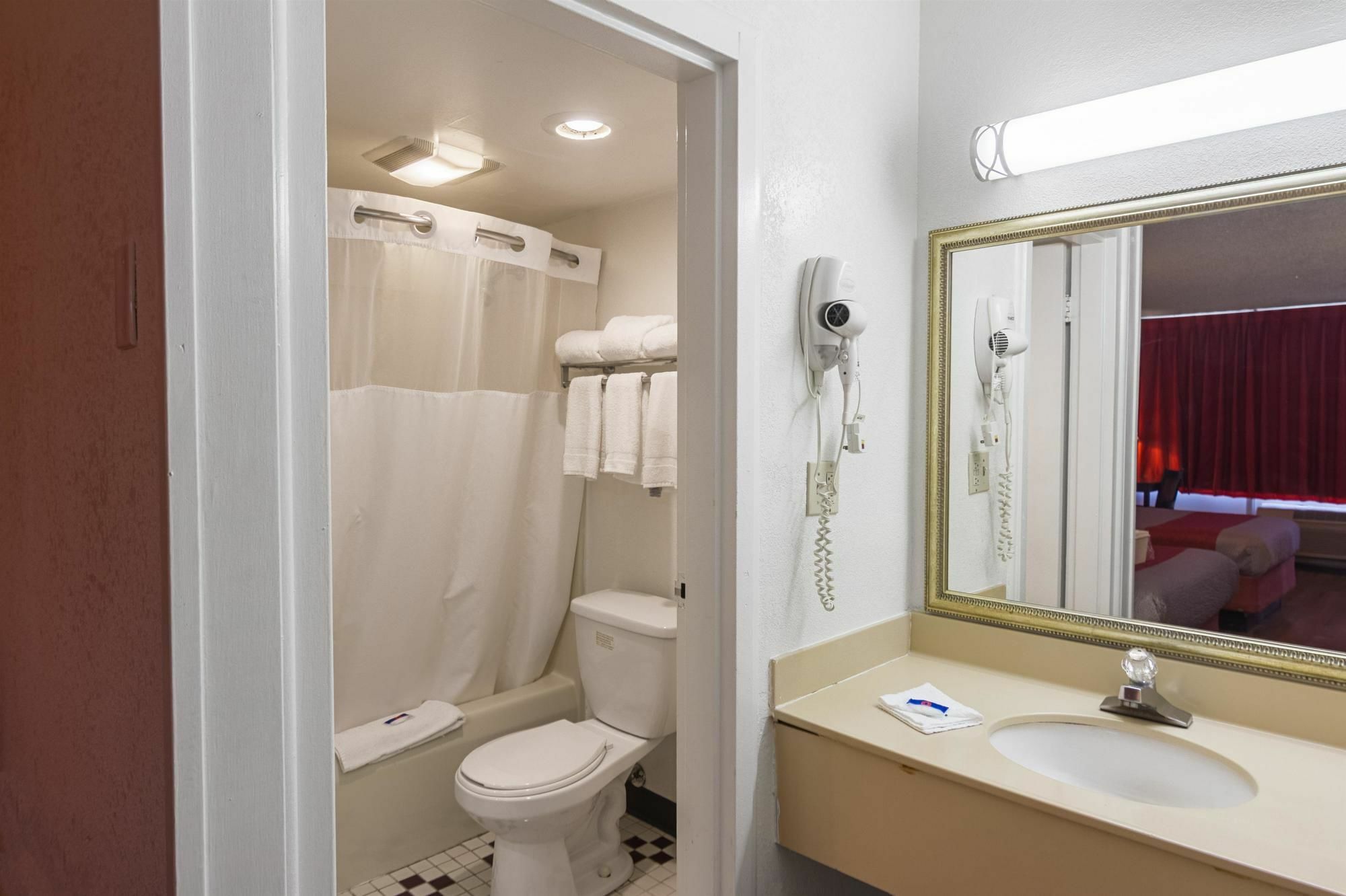 Motel 6-Groton, Ct - Casinos Nearby Экстерьер фото